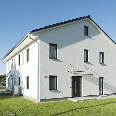Bohnapartments Haus Zocheblick - 2 Kostenlose Parkplaetze - Sehr Ruhig - 4 Schlafzimmer - Neubau - Vollausstattung - Wlan Hoppegarten Exterior foto